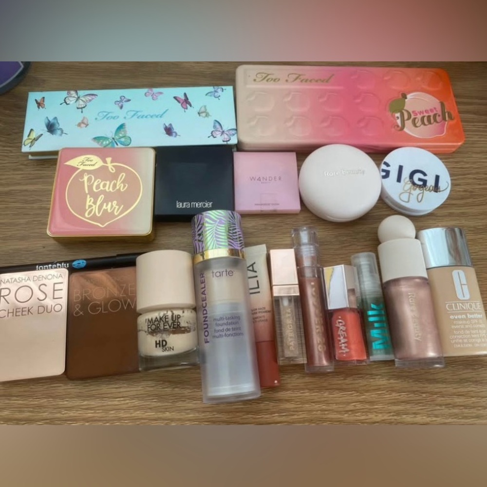 Huge Makeup Bundle